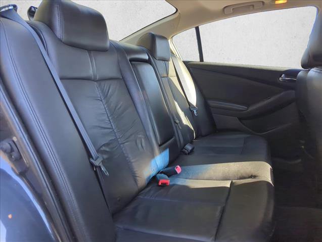 Used 2008 Nissan Altima 3.5 SE w/ Technology Pkg image 20