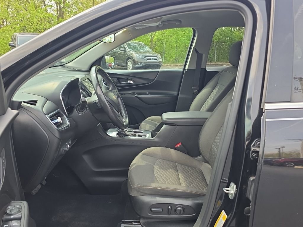 Used 2020 Chevrolet Equinox LT image 15
