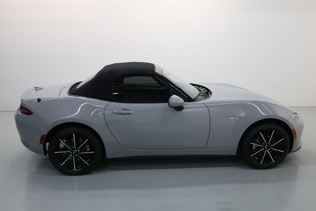 Used 2024 MAZDA MX-5 Miata Grand Touring w/ Weather Package RWD image 49