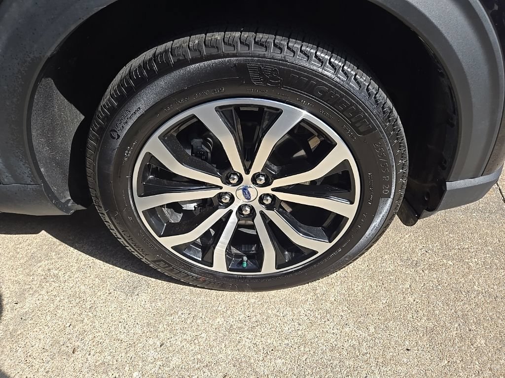 Used 2025 Ford Explorer ST-Line AWD/4WD image 26