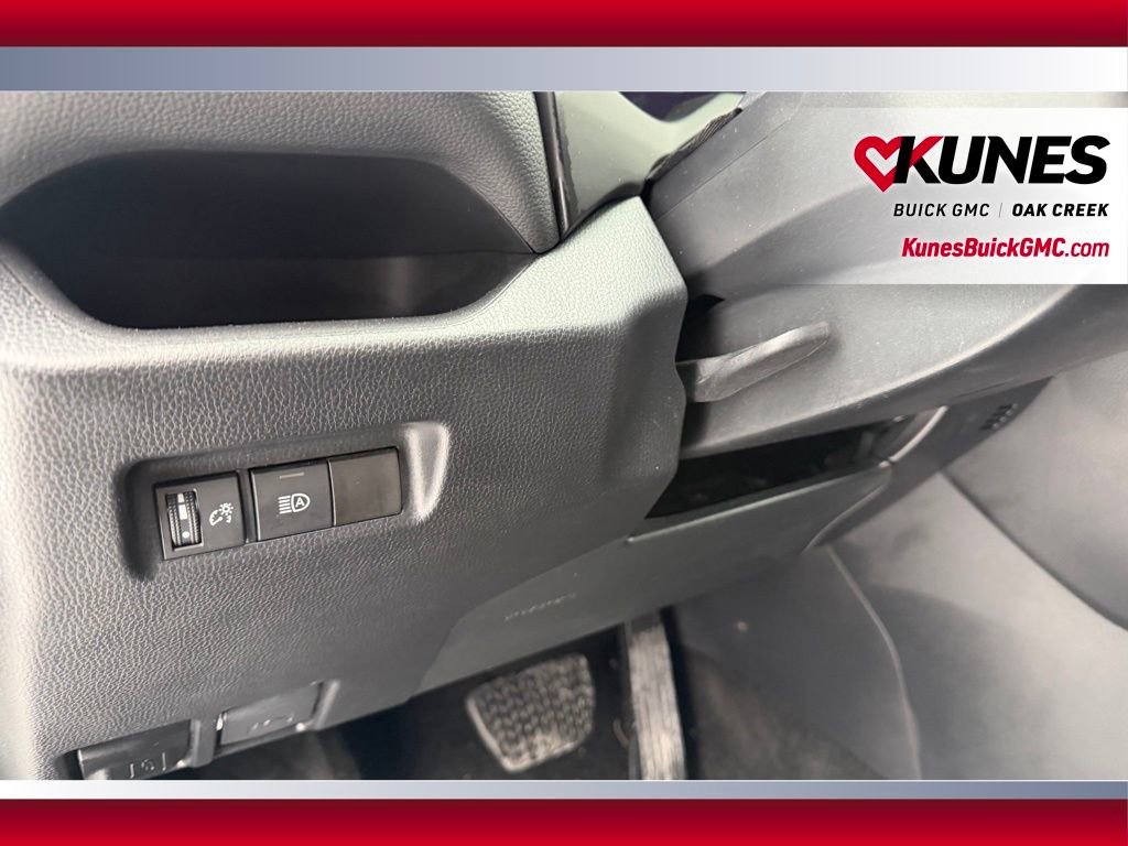 Used 2024 Toyota RAV4 Adventure image 16