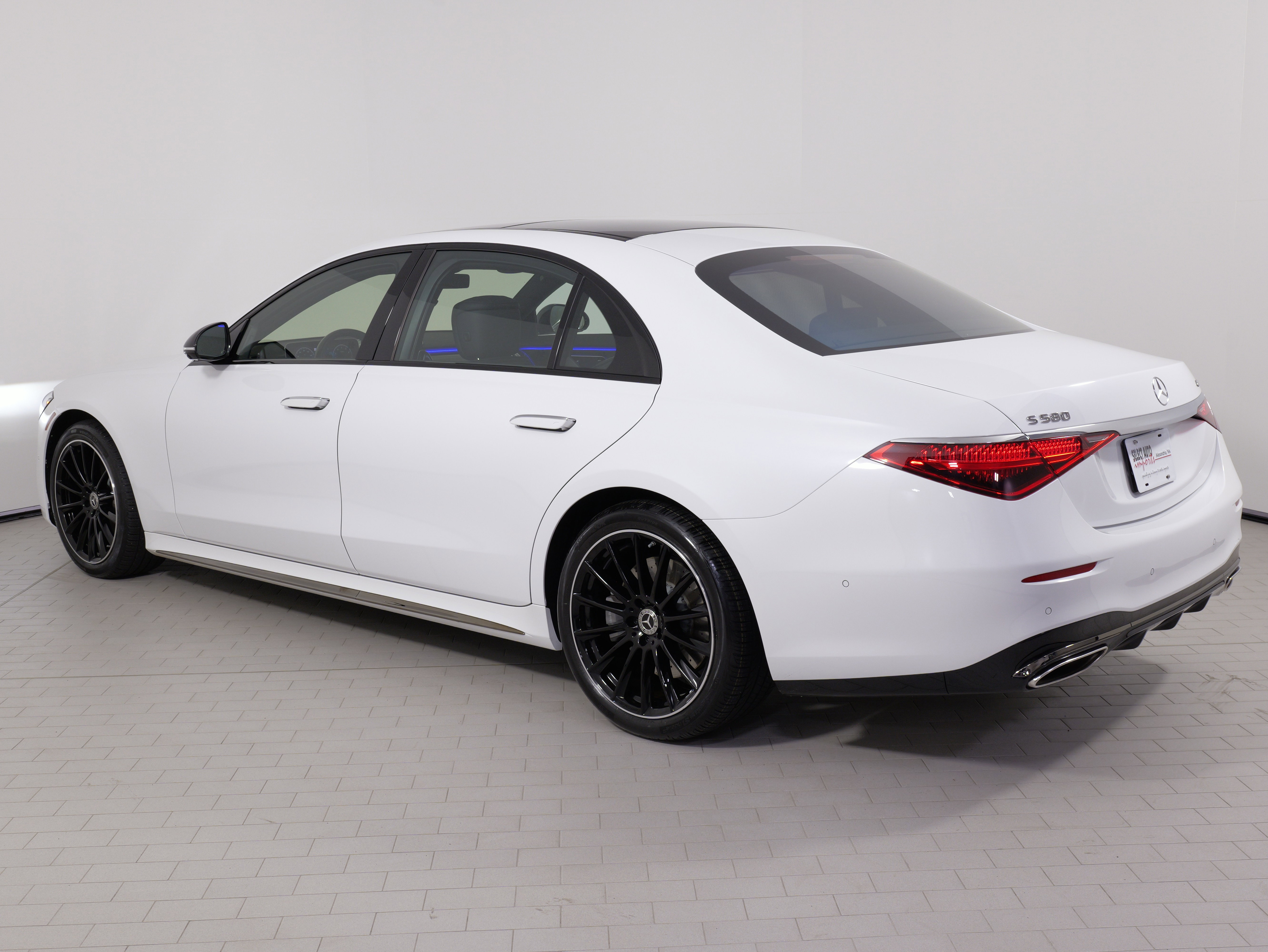 Used 2025 Mercedes-Benz S 580 4MATIC Sedan image 15