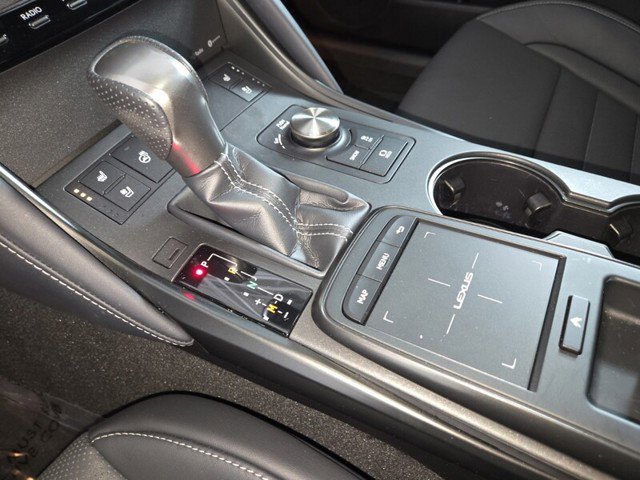 Certified 2022 Lexus IS 350 F Sport image 33