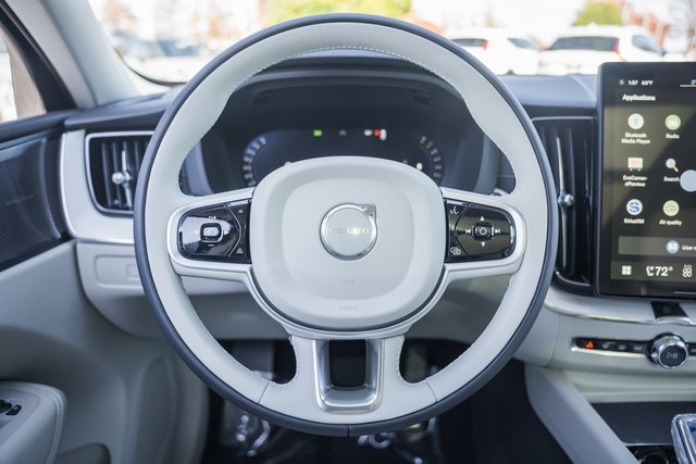 New 2026 Volvo XC60 B5 Ultra w/ Protection Package Premier image 28