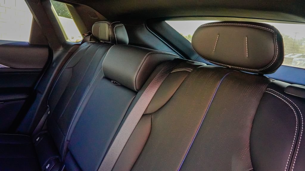 Certified 2024 Cadillac Lyriq Luxury RWD image 11
