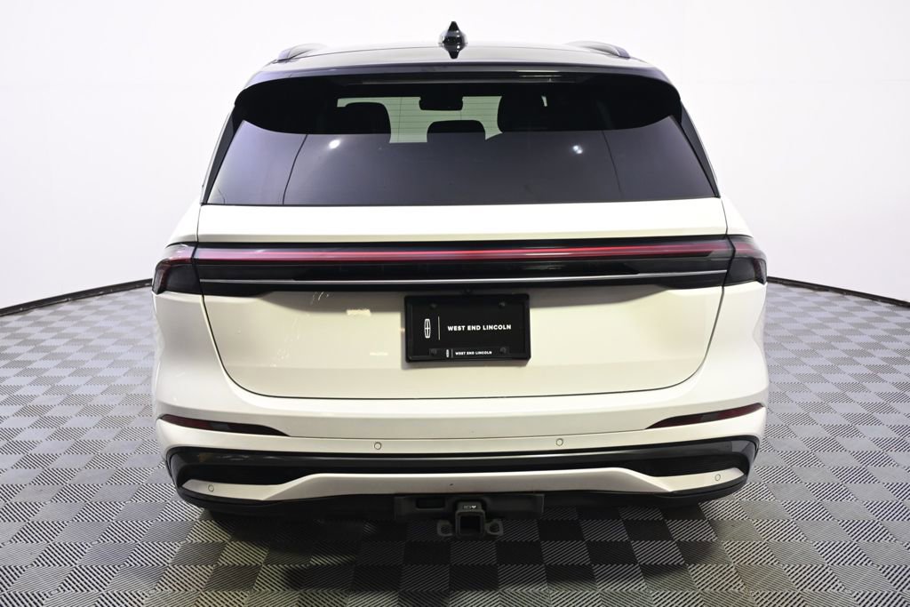 Used 2024 Lincoln Nautilus Reserve w/ Equipment Group 202A AWD/4WD image 5