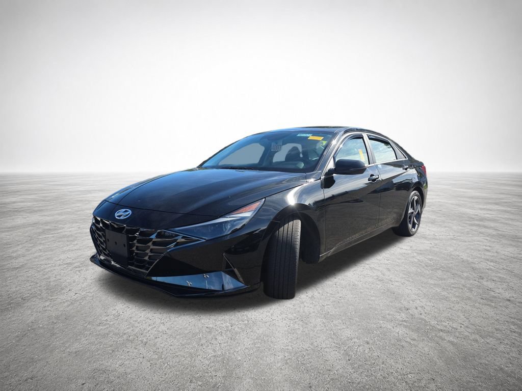 Used 2023 Hyundai Elantra Limited FWD image 4