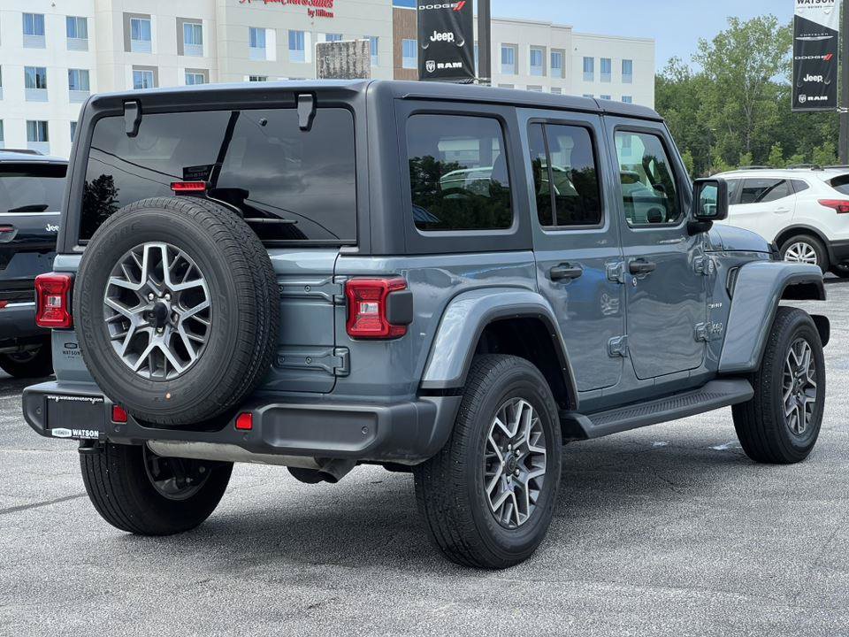 Used 2024 Jeep Wrangler Unlimited Sahara w/ Safety Group AWD/4WD image 9