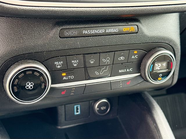 Certified 2020 Ford Escape SE image 18