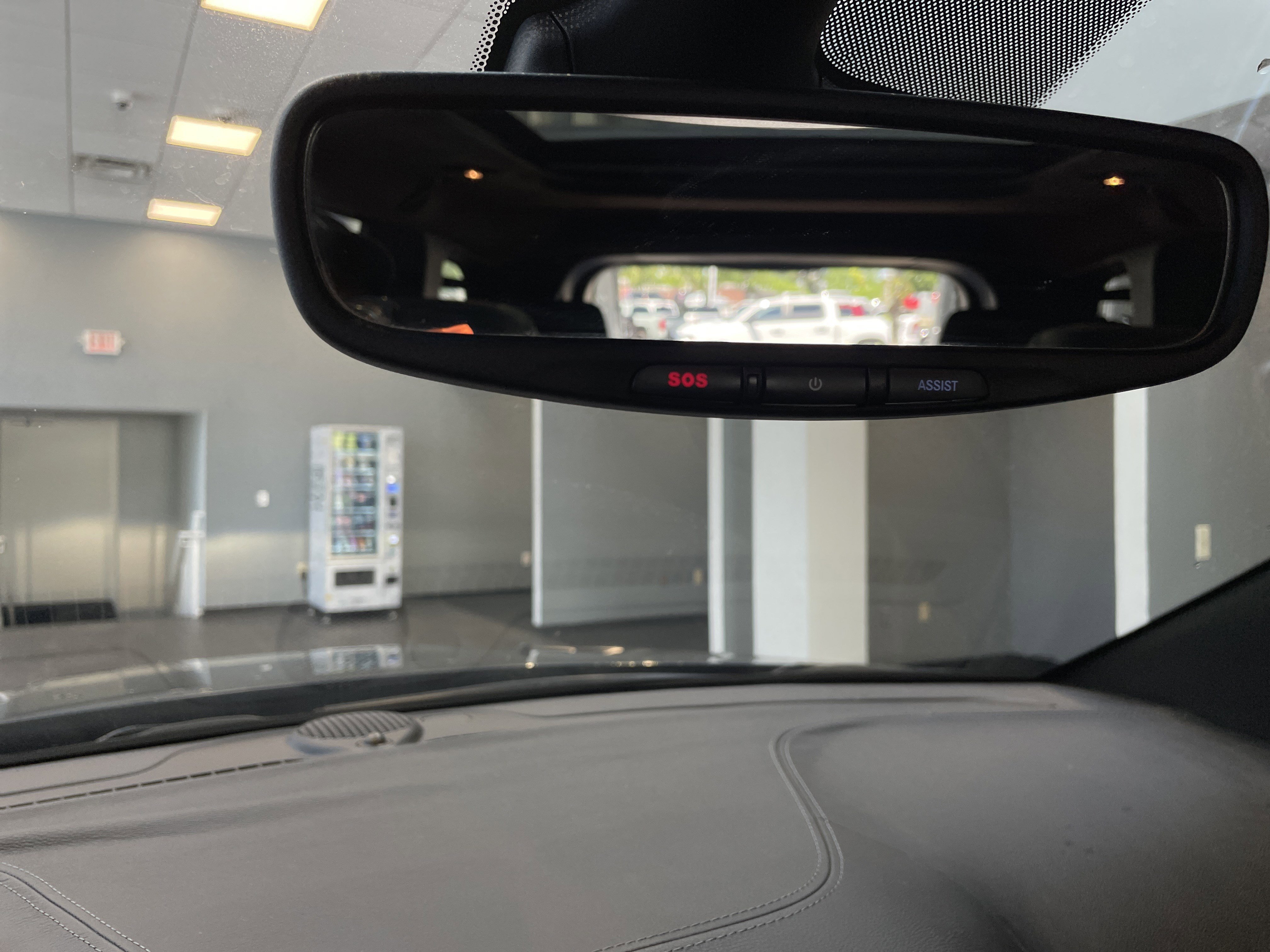 Used 2018 Jeep Grand Cherokee SRT AWD/4WD image 32