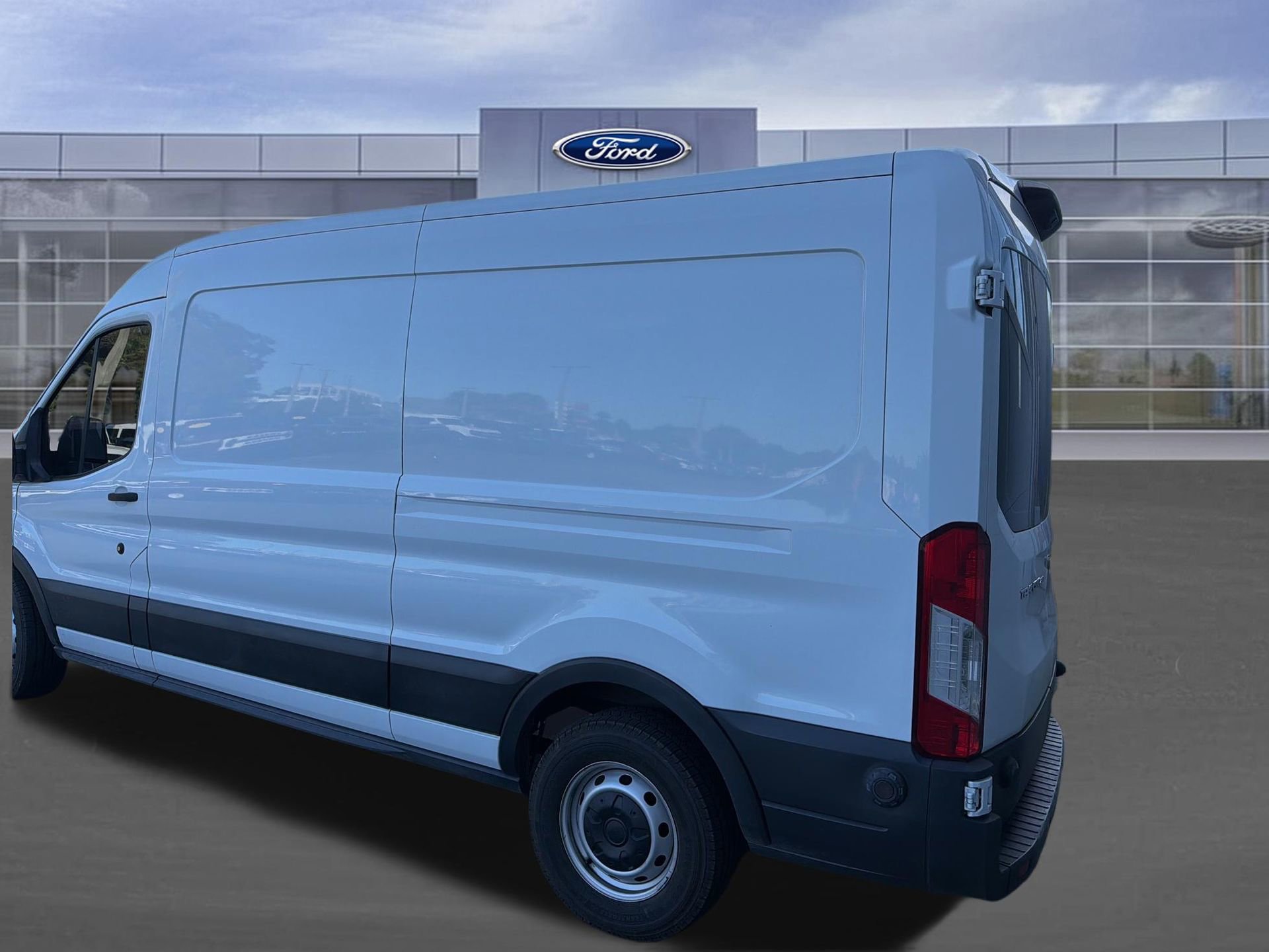 Used 2020 Ford Transit 250 Medium Roof w/ Load Area Protection Package image 7