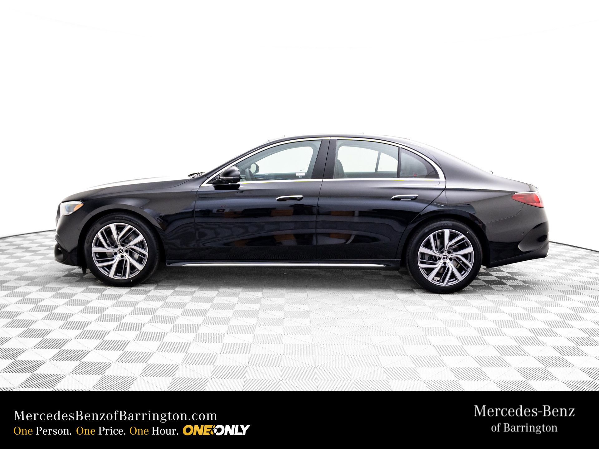 New 2026 Mercedes-Benz E 350 4MATIC Sedan video 2