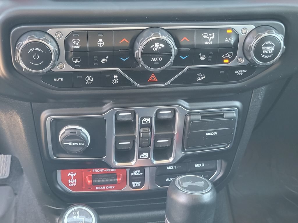 Used 2021 Jeep Wrangler Unlimited Rubicon AWD/4WD image 25
