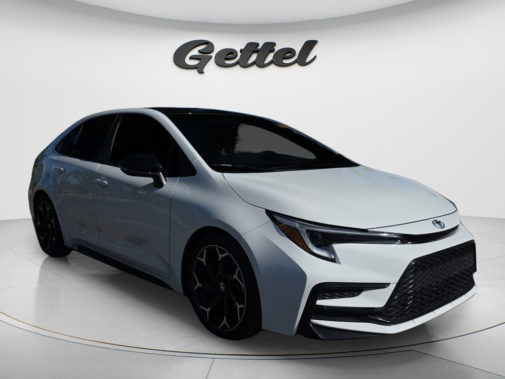 Used 2025 Toyota Corolla FX w/ Convenience Package FWD image 3