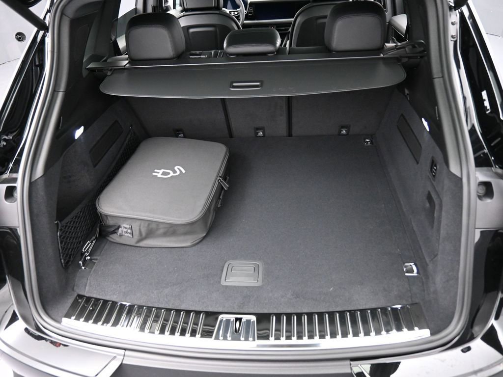 New 2026 Porsche Cayenne S image 33