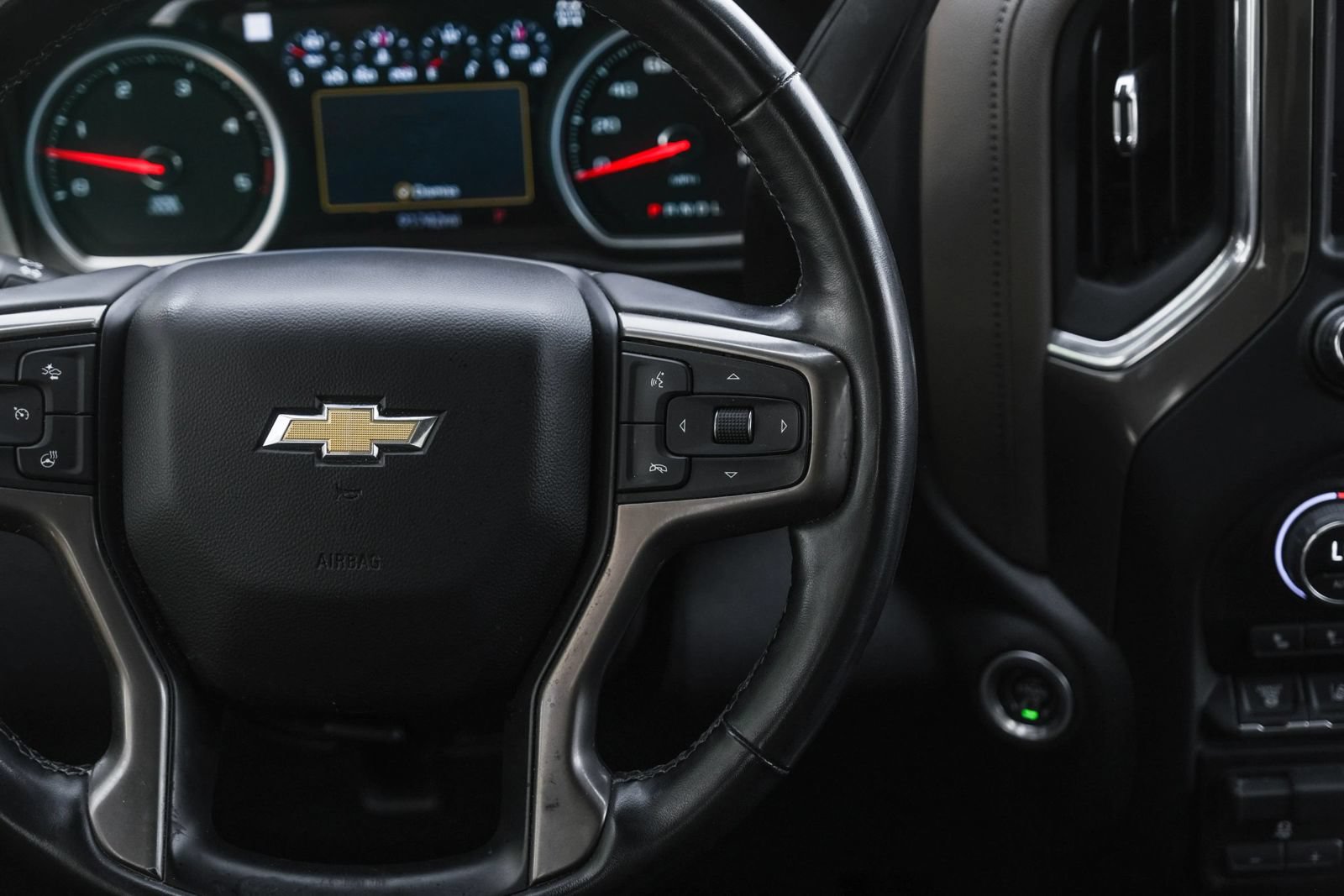 Used 2023 Chevrolet Silverado 2500 High Country AWD/4WD image 16