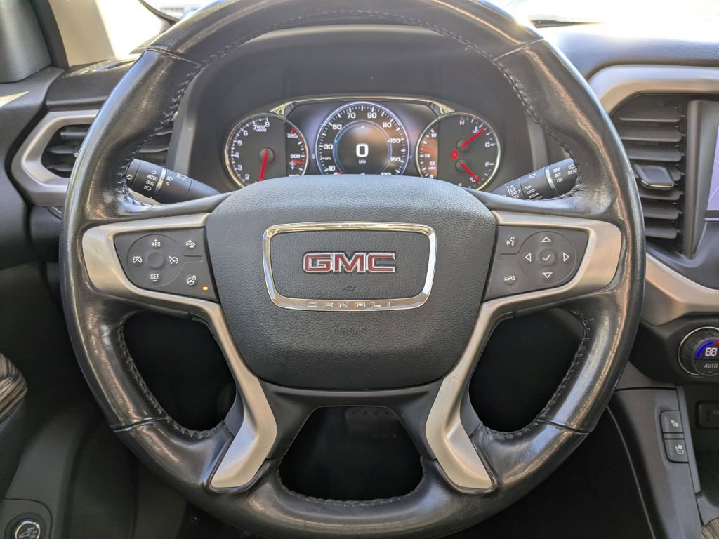 Used 2019 GMC Acadia Denali w/ Technology Package image 16