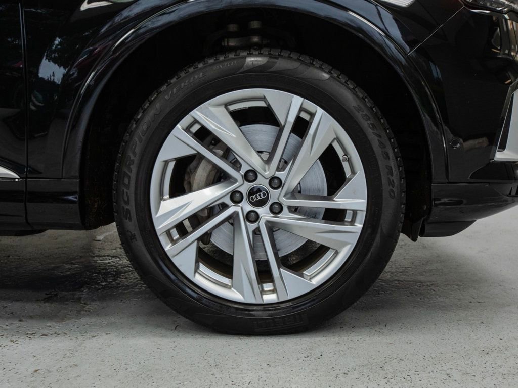 Used 2023 Audi Q7 3.0T Premium Plus w/ Premium Plus Package image 12