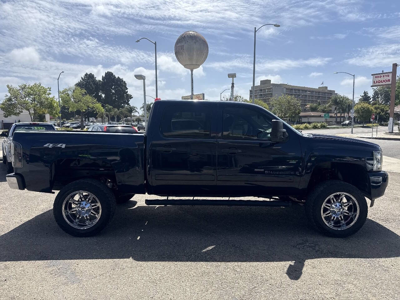 Used 2008 Chevrolet Silverado 1500 LT w/ Power Pack Plus AWD/4WD image 11
