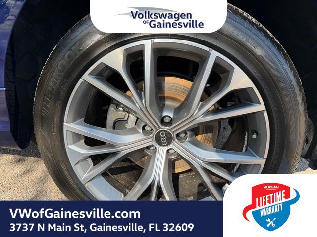 Used 2021 Audi Q8 Premium Plus w/ Premium Plus Package AWD/4WD image 28