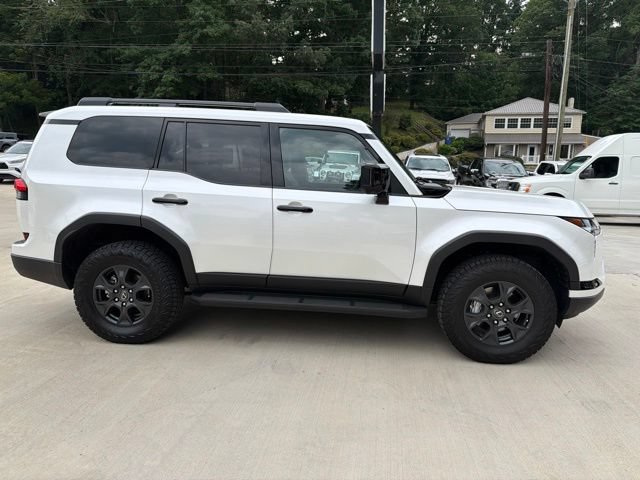 Used 2024 Lexus GX 550 AWD/4WD image 4