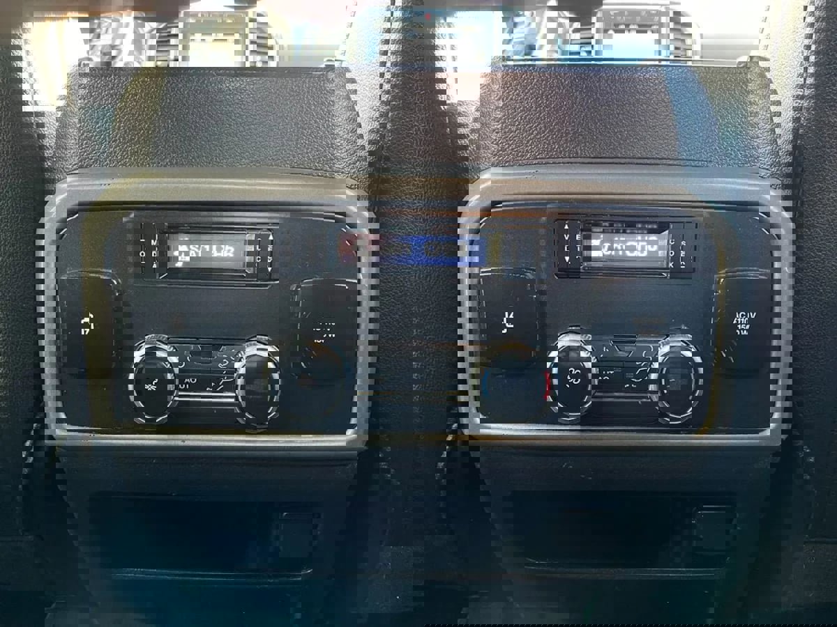 Used 2019 Ford Expedition Max XLT w/ Equipment Group 202A image 35