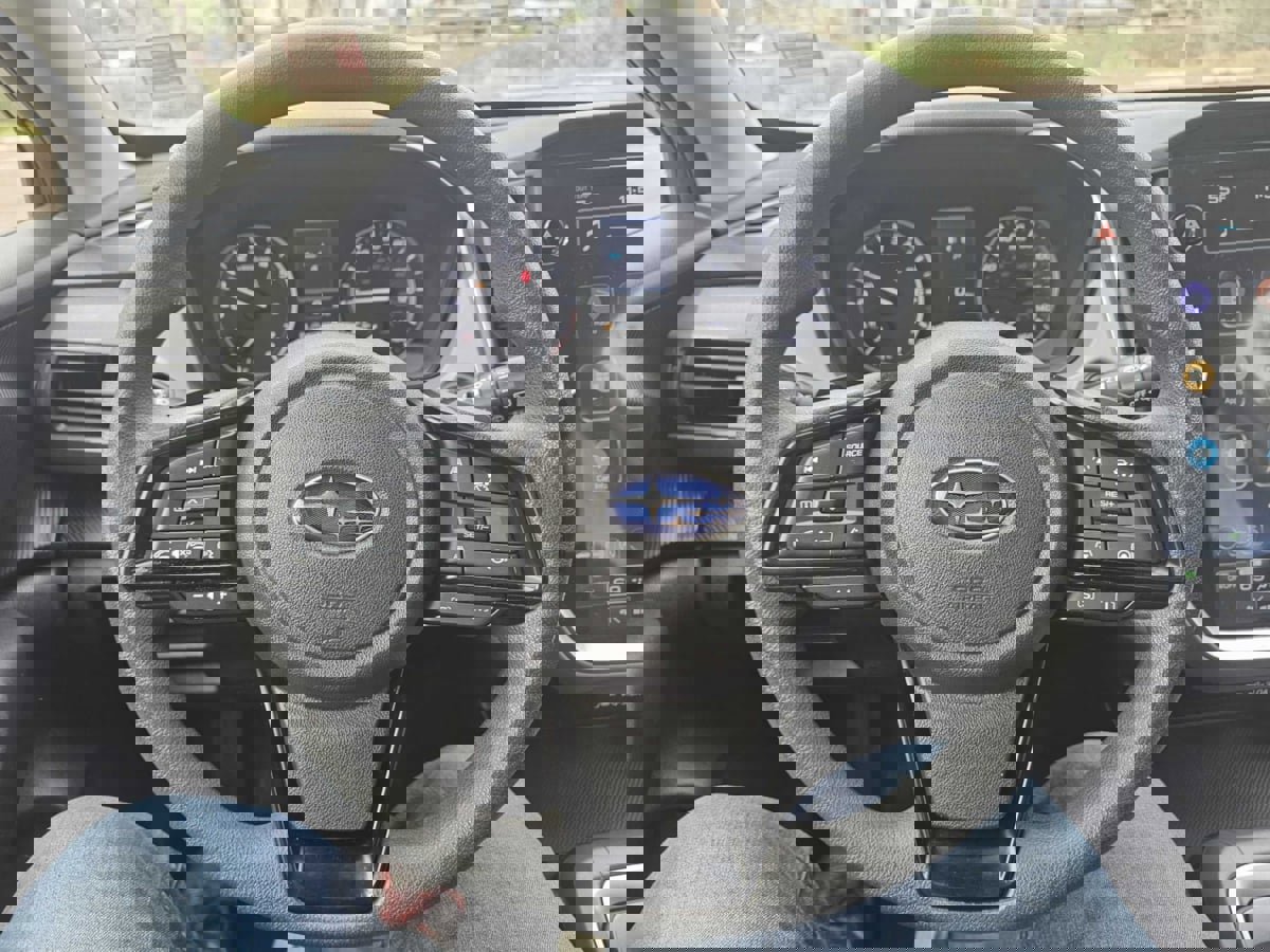 Used 2024 Subaru Crosstrek 2.0i Premium image 15