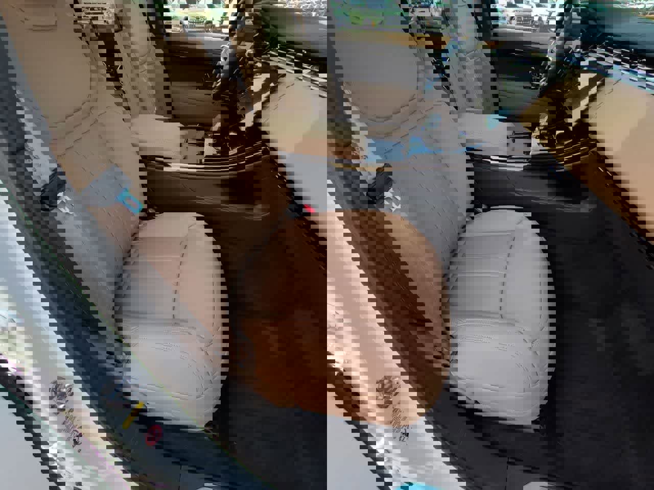 New 2026 Land Rover Range Rover Sport SE AWD/4WD image 23