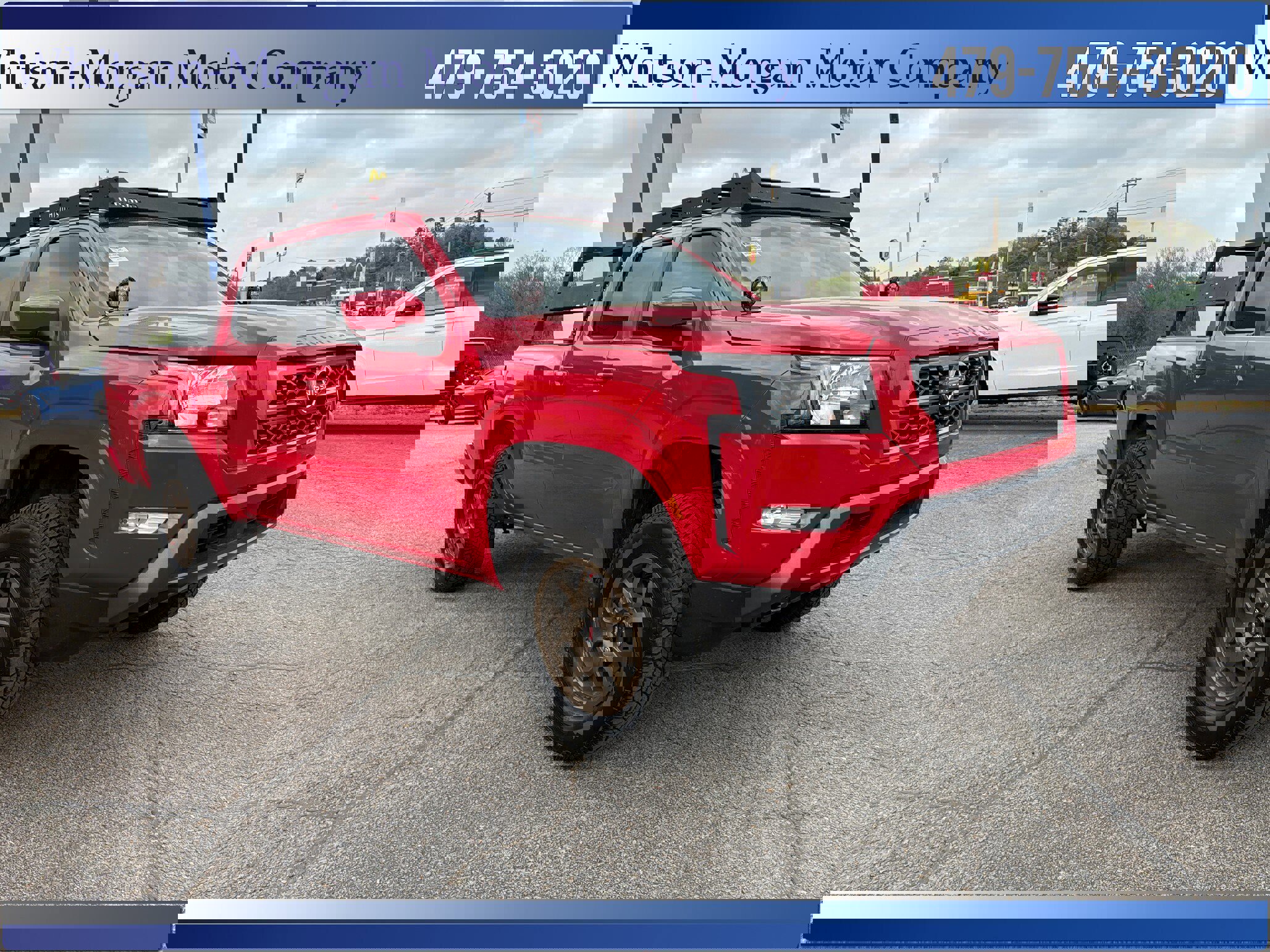 Used 2024 Nissan Frontier SV w/ SV Convenience Package image 4