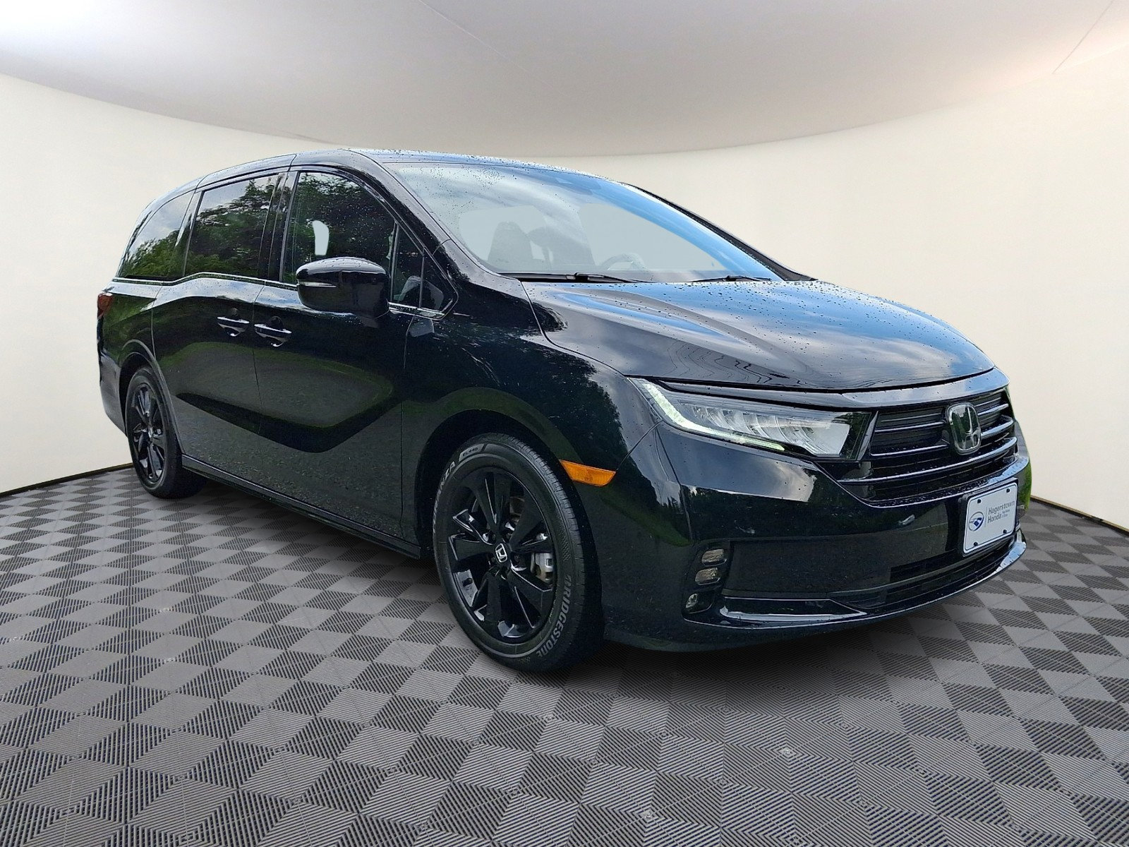 Used 2024 Honda Odyssey Sport