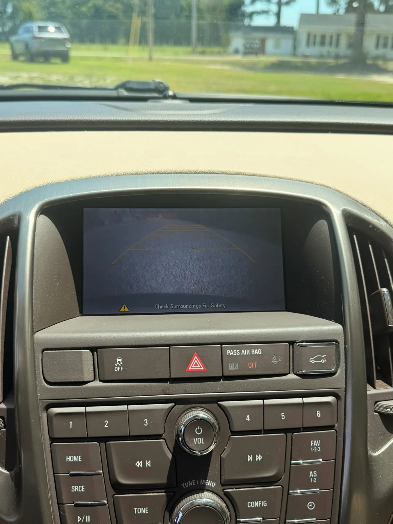 Used 2015 Buick Verano FWD image 13