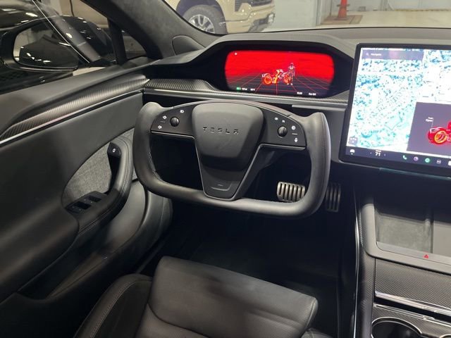Used 2024 Tesla Model S Plaid AWD/4WD image 16