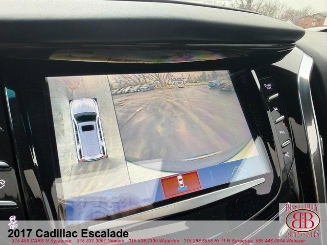 Used 2017 Cadillac Escalade Platinum image 24