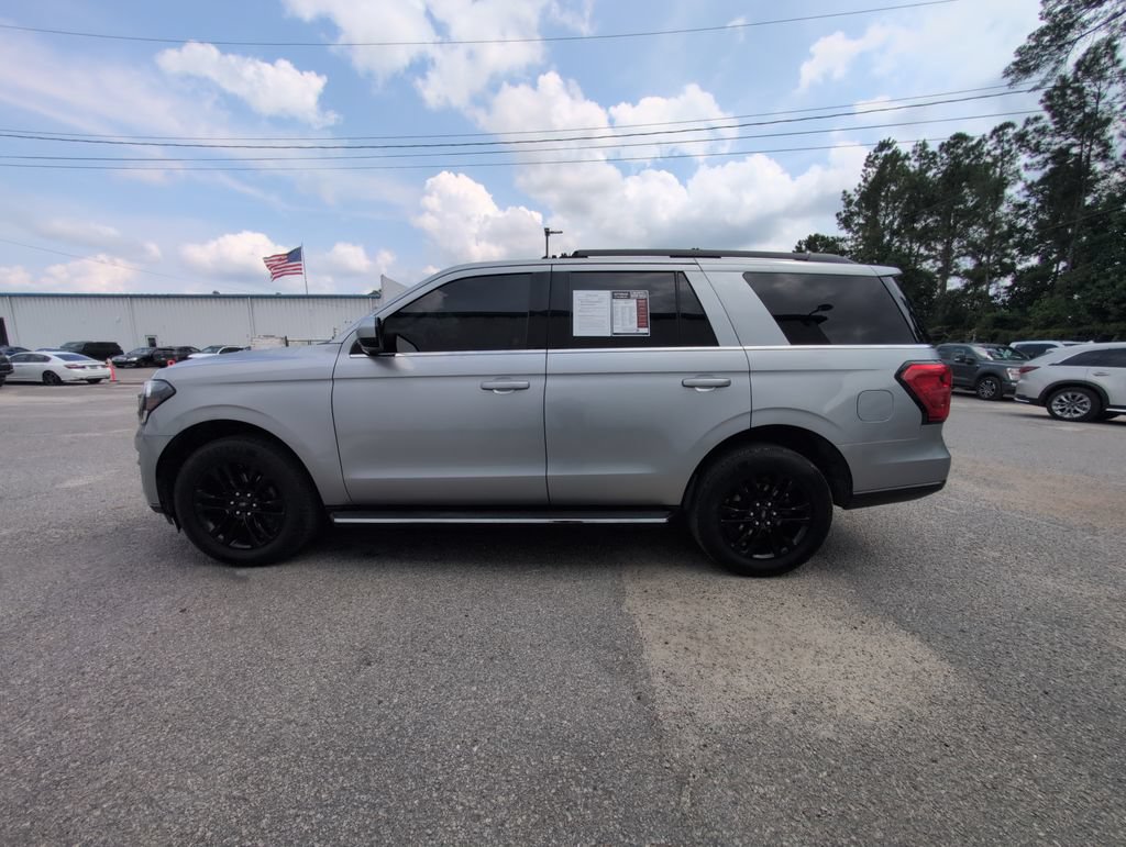 Used 2022 Ford Expedition XLT RWD image 5