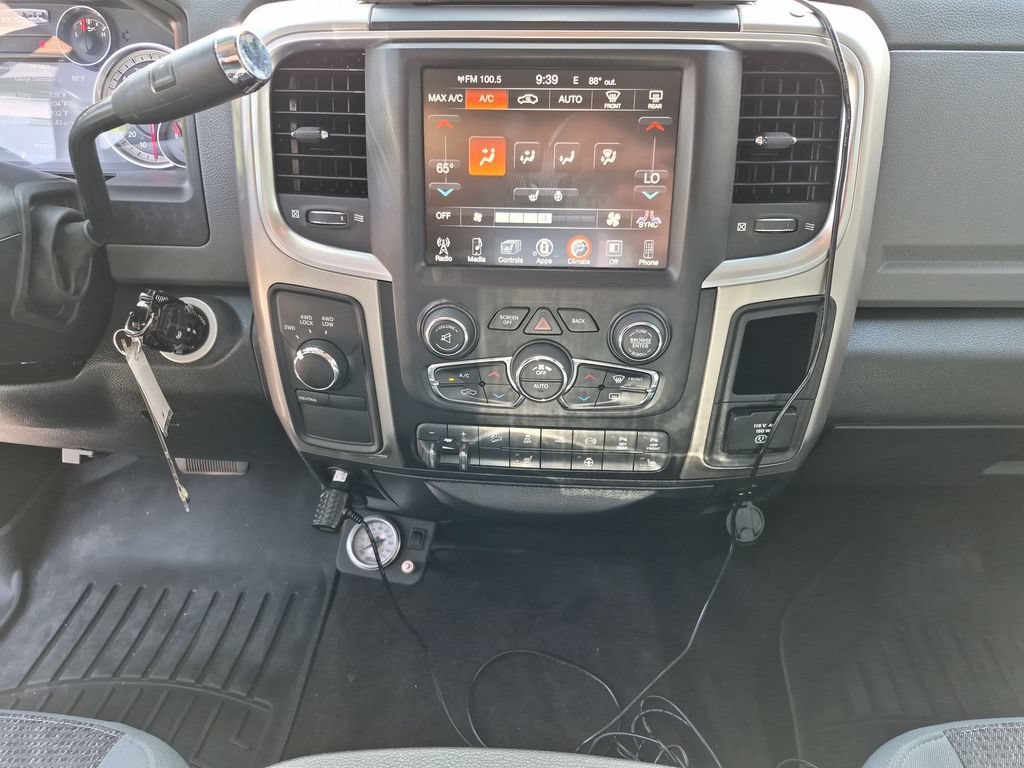 Used 2017 RAM 2500 Big Horn AWD/4WD image 29