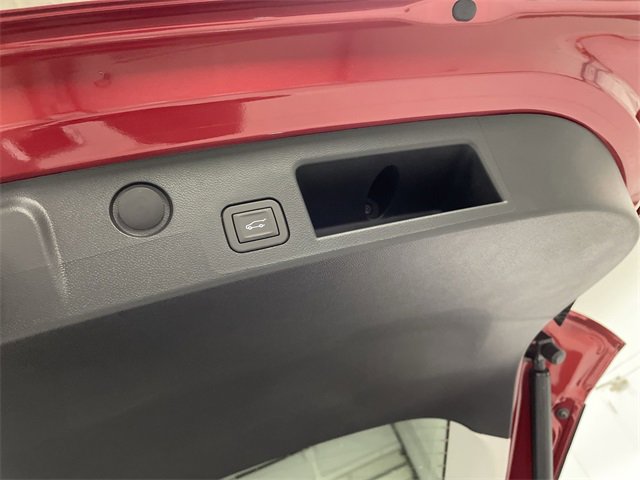 New 2026 GMC Terrain Denali w/ LPO, Floor Liner Package image 16