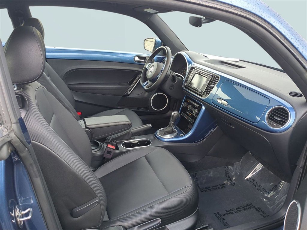 Used 2019 Volkswagen Beetle 2.0T SE image 27