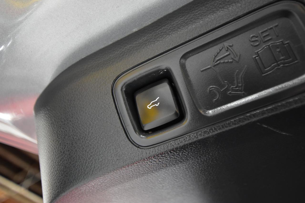 Used 2023 Lincoln Navigator Reserve AWD/4WD image 65