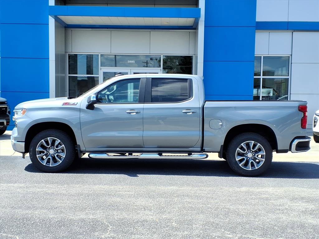 New 2026 Chevrolet Silverado 1500 LT image 2