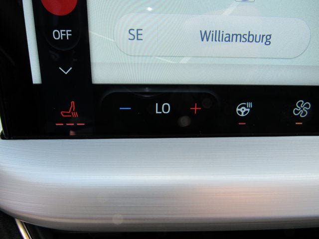 Used 2025 Ford Escape Platinum w/ Premium Technology Package AWD/4WD image 19