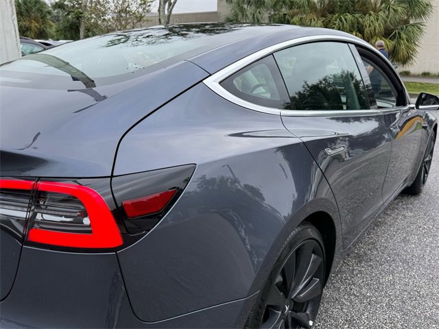 Used 2020 Tesla Model 3 Performance image 13