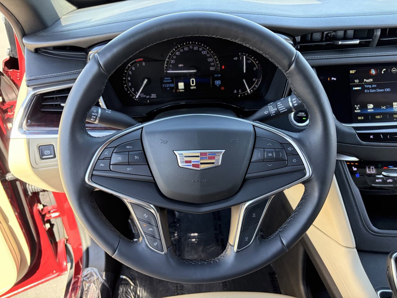 Used 2018 Cadillac XT5 Premium Luxury w/ LPO, Wheel Lock Package image 23