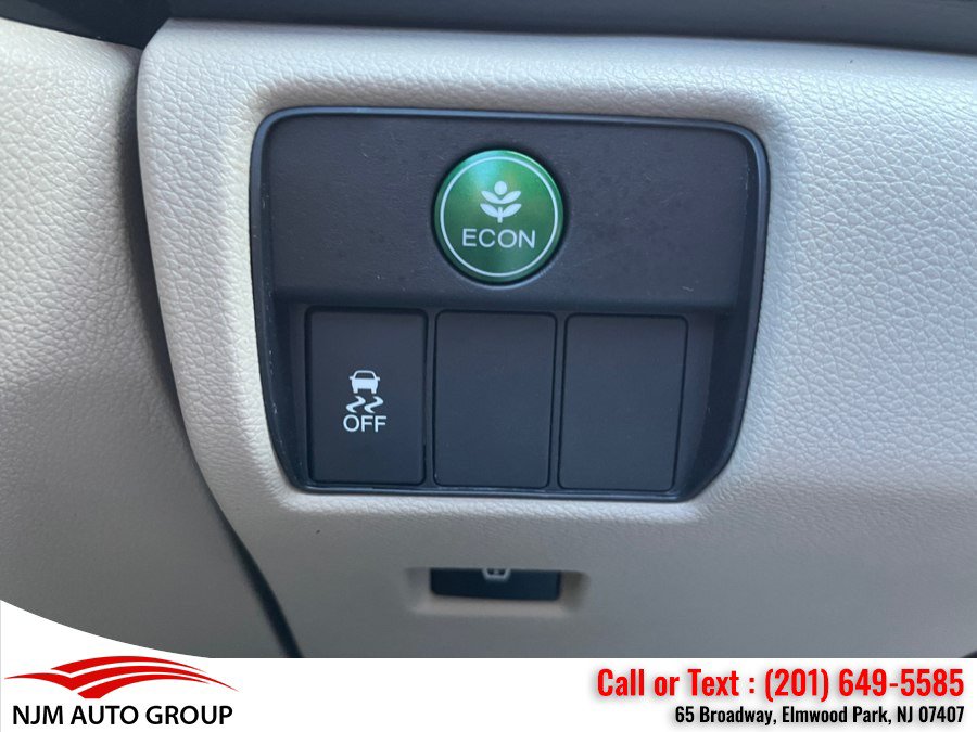 Used 2017 Honda Accord LX image 19