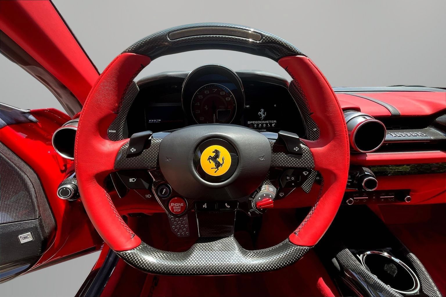 Used 2022 Ferrari 812 Competizione RWD image 9