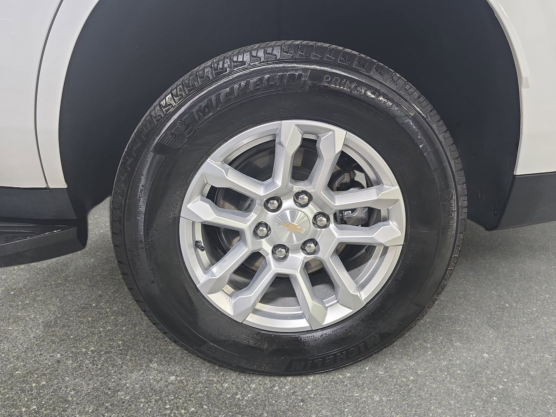 Used 2025 Chevrolet Tahoe LT AWD/4WD image 31