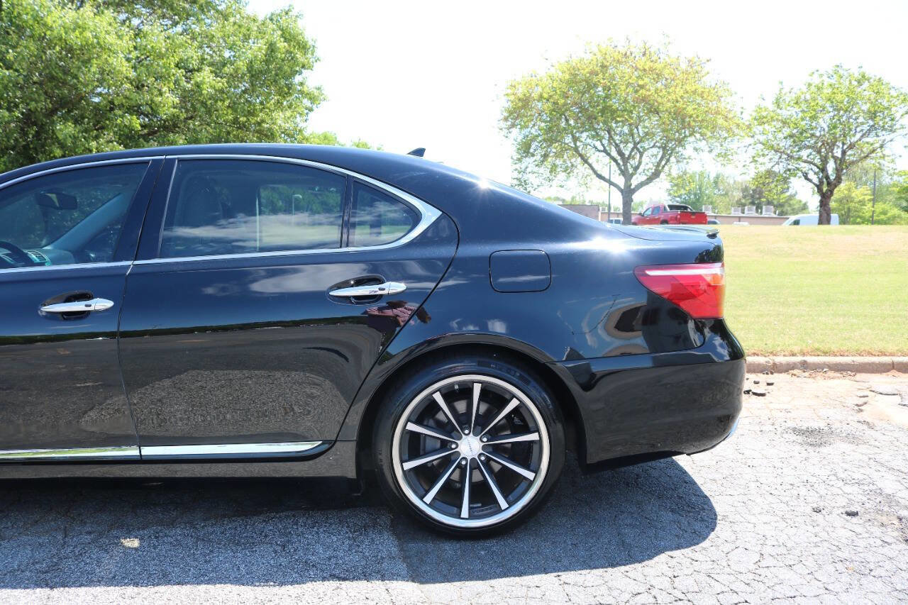 Used 2010 Lexus LS 460 RWD image 26
