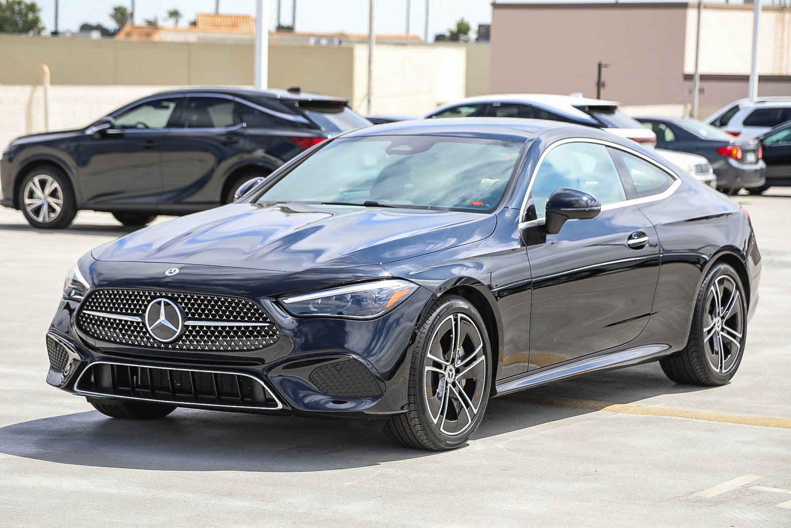 Used 2025 Mercedes-Benz CLE 300 4MATIC Coupe image 3