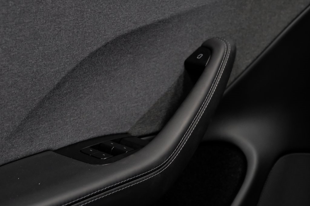 Used 2025 Tesla Model 3 Long Range image 45