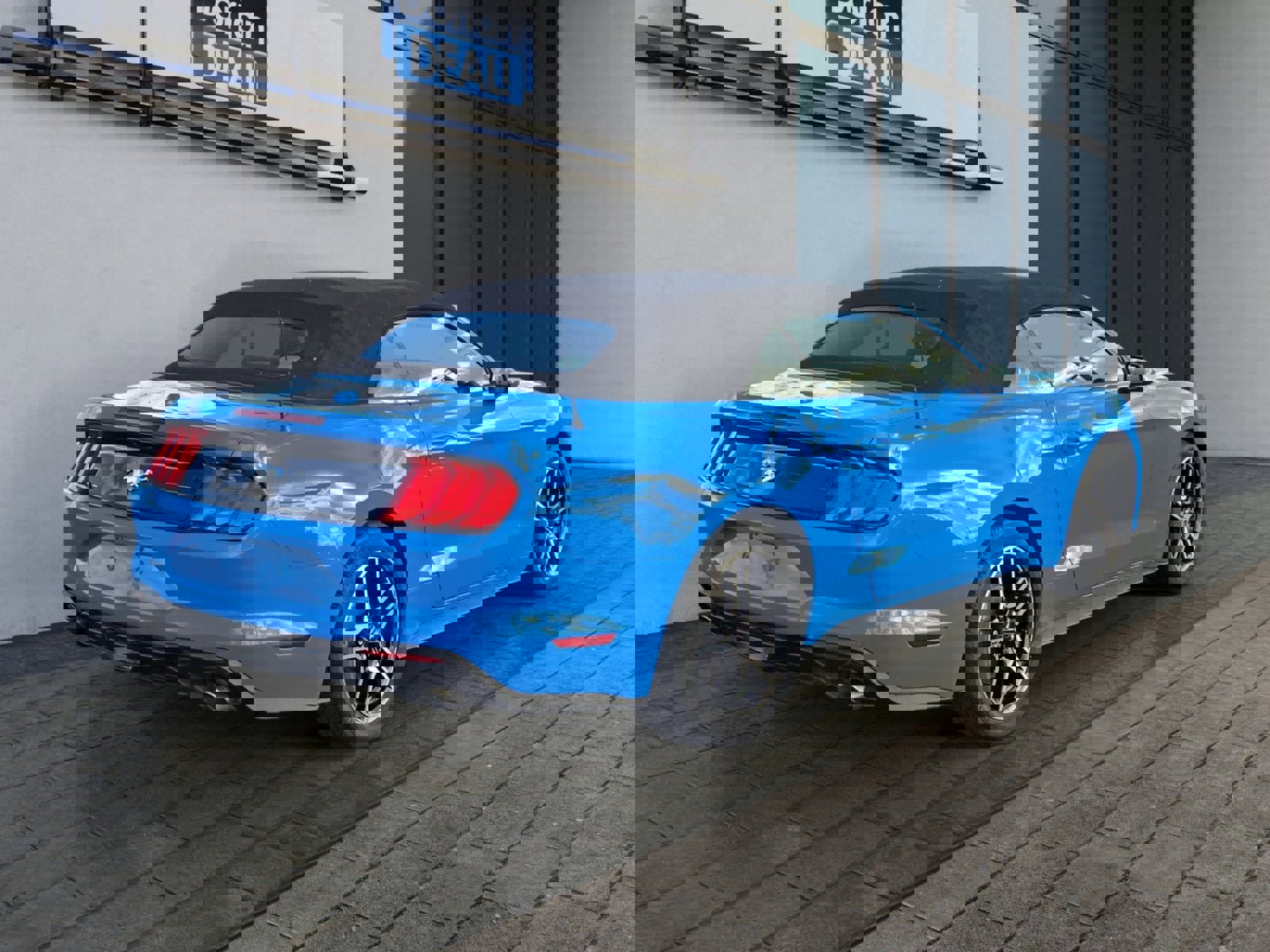 Certified 2022 Ford Mustang Convertible w/ Equipment Group 101A image 3