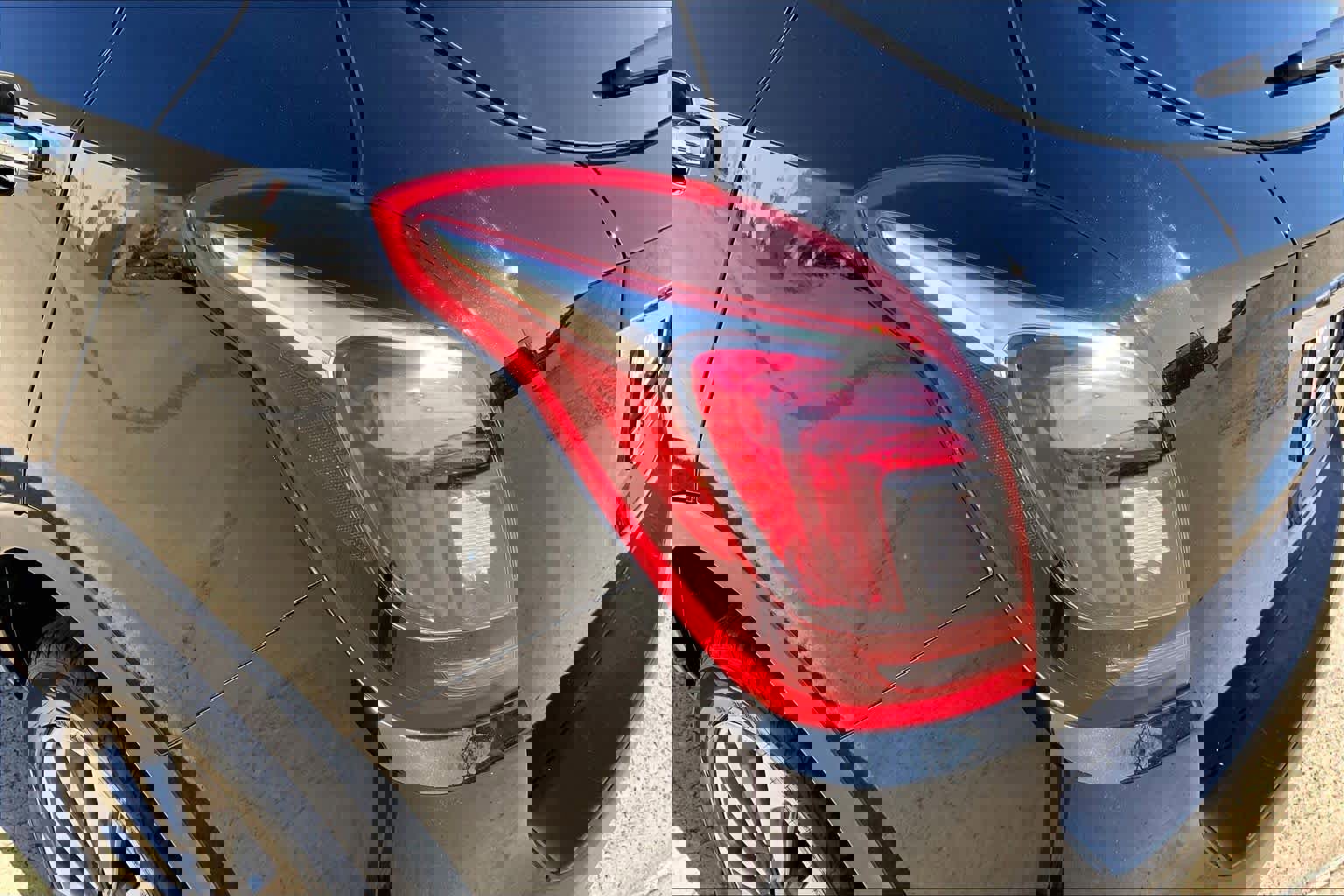 Used 2022 Buick Encore Preferred w/ Safety Package FWD image 29